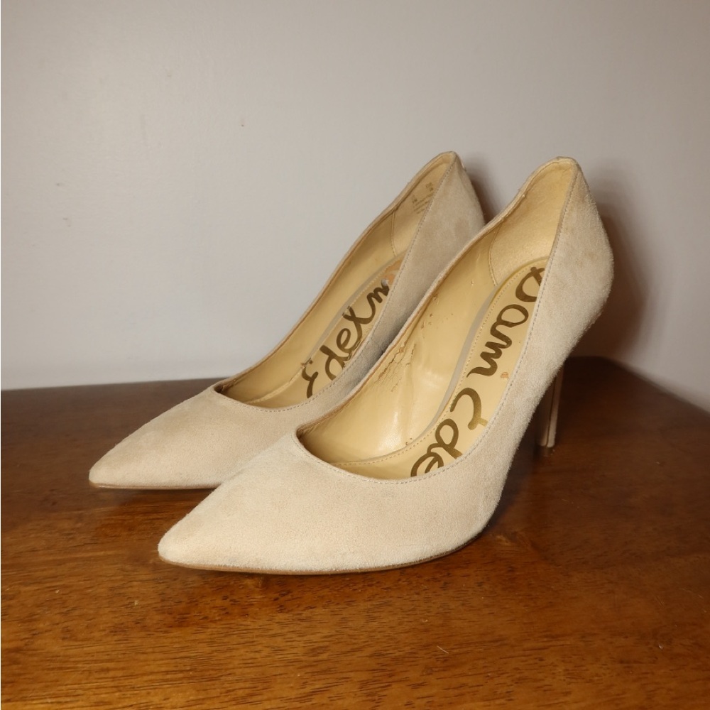 Sam Edelman Beige Suede Kitten Heels